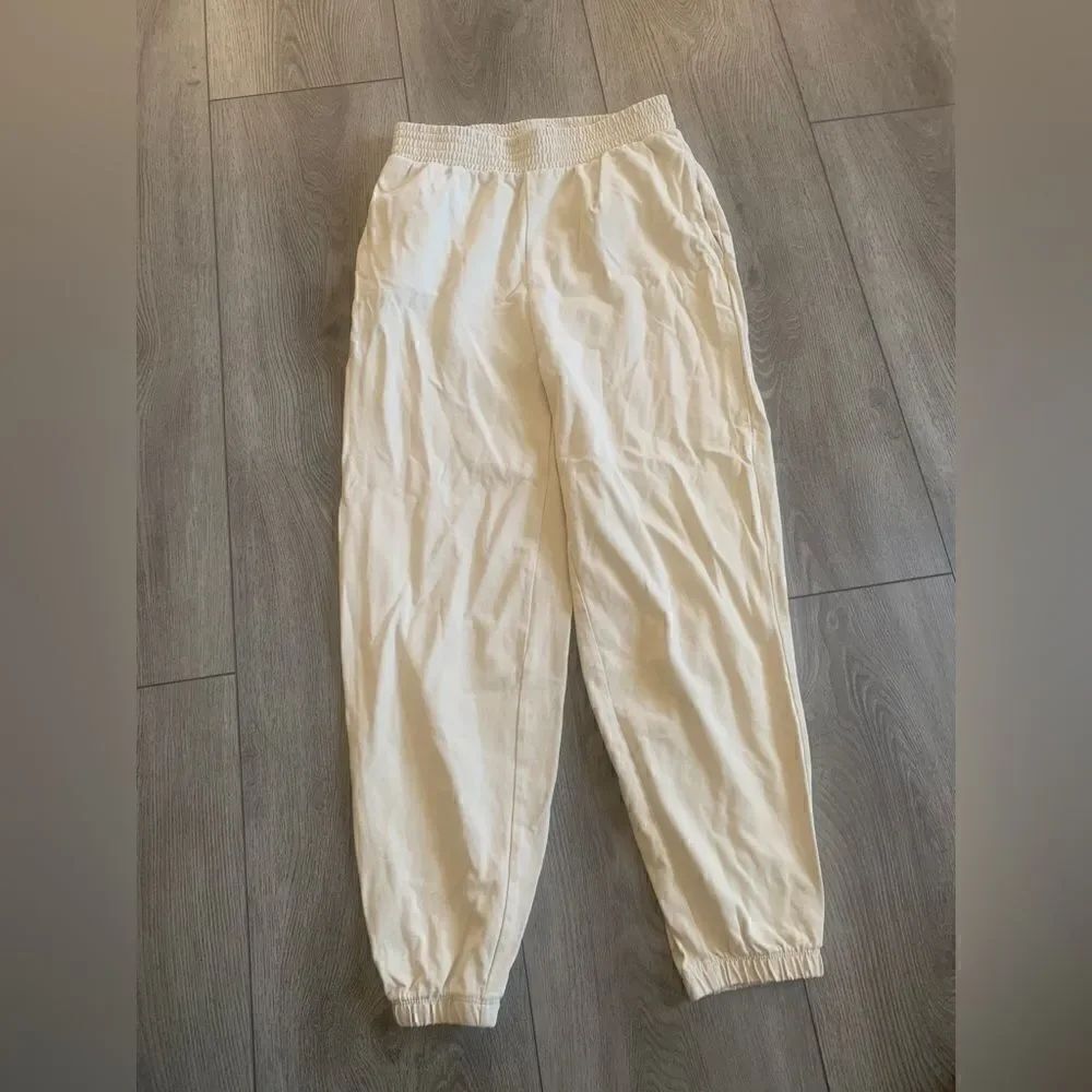 Zara used size S pants very cute